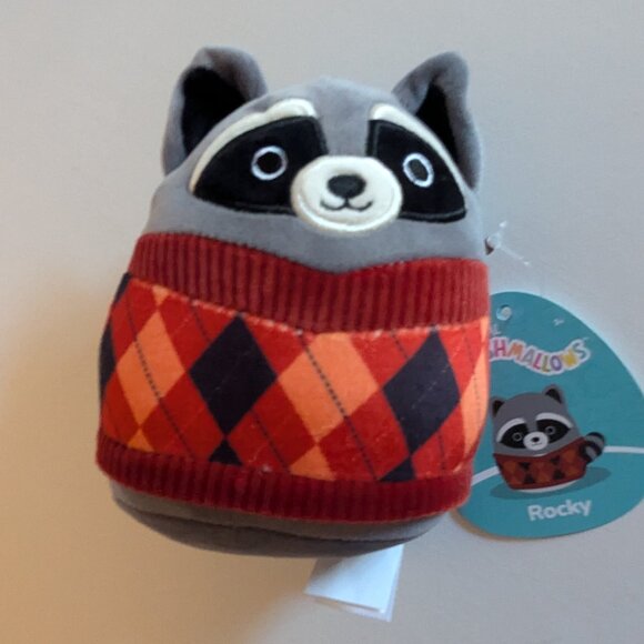 NWT 5" Rocky Raccoon Squishmallows Argyle Sweater Autumn Fall Halloween Plush - Picture 5 of 7